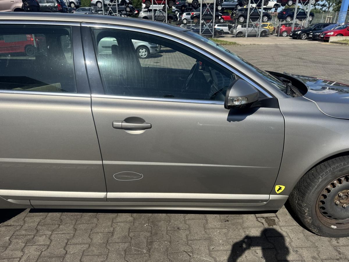 Volvo V70 original T&uuml;r vorn rechts 484 Seashell Metallic Rohbau Bj.2009